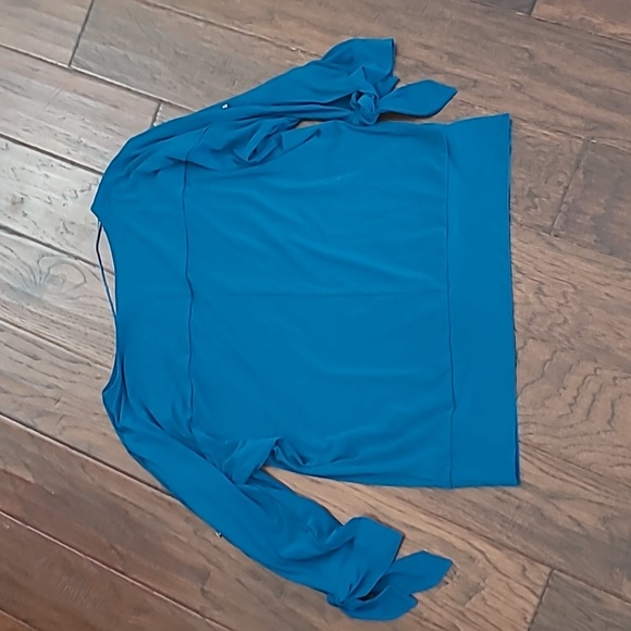 The Limited Teal Blouse with 3/4 Length  Open Sleeves size Large - Picture 2 of 7